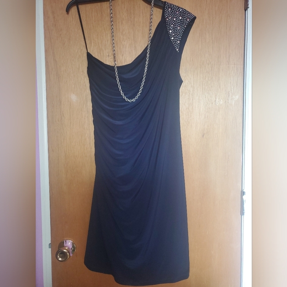 One Shoulder, Navy Blue Dress - Picture 3 of 4